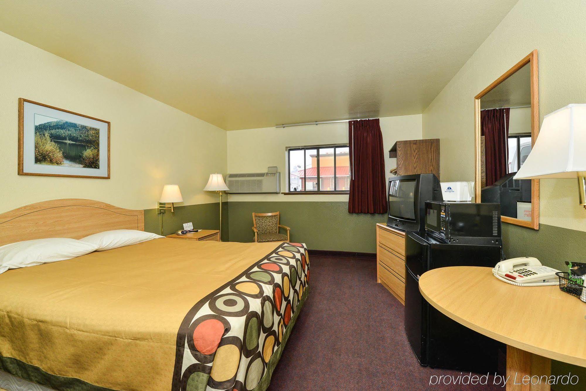 Super 8 By Wyndham Dillon Motel Buitenkant foto